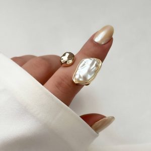 انگشتر زنانه مینیمال مرواریدی
